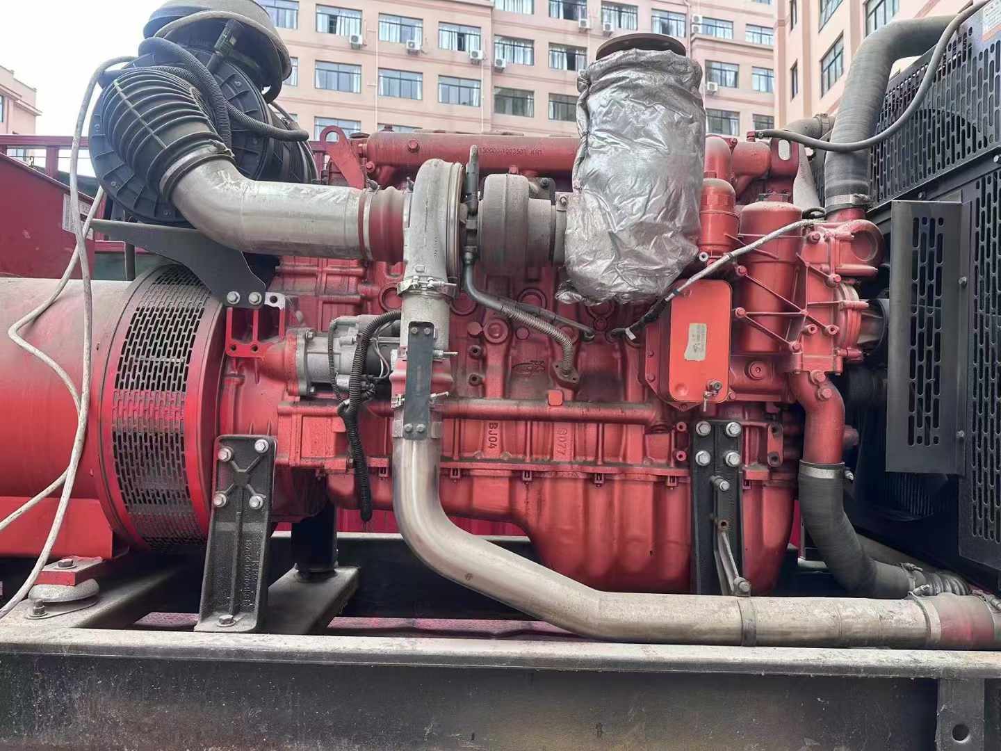 南木林如何选择适合 600kW 柴油发电机组的过载保护器？