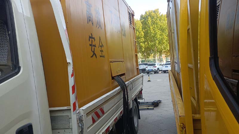 南木林如何判断柴油发电机组和UPS电源的切换时间是否符合要求？